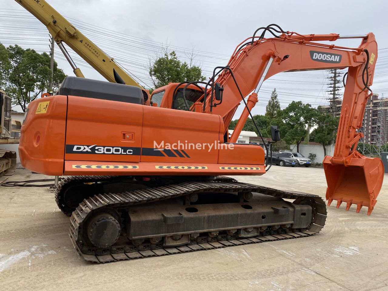 Koparka gąsienicowa Doosan original Korean Doosan DX300LC 30 ton used